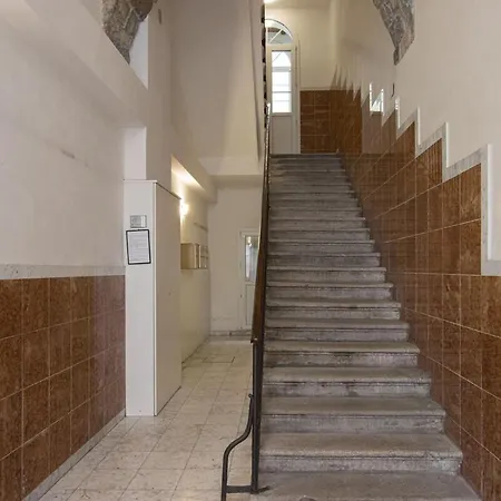 Piazza Goldoni Toro Elegant Freewifi