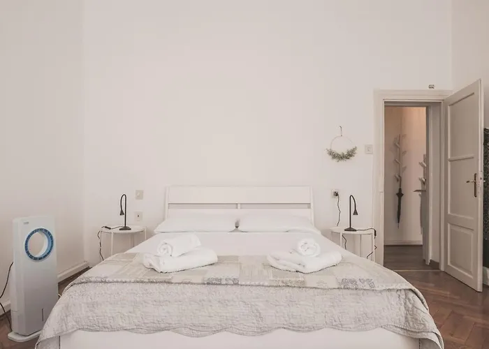 Lejlighed Piazza Goldoni Toro Elegant Freewifi